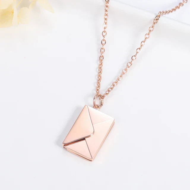 Sofia - Geometric pendant necklace with envelope